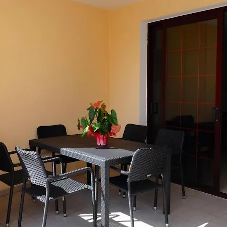 Apartamento Playamar 1i *